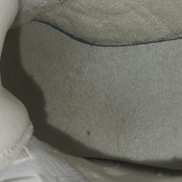 AUTHENTIC Jordan 13 Retro Chicago - Picture 4 of 4